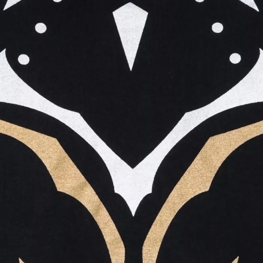 NWT, Women’s Black Panther Shirt Wakanda Forever Disney Parks Shop, Size Small - Picture 2 of 3